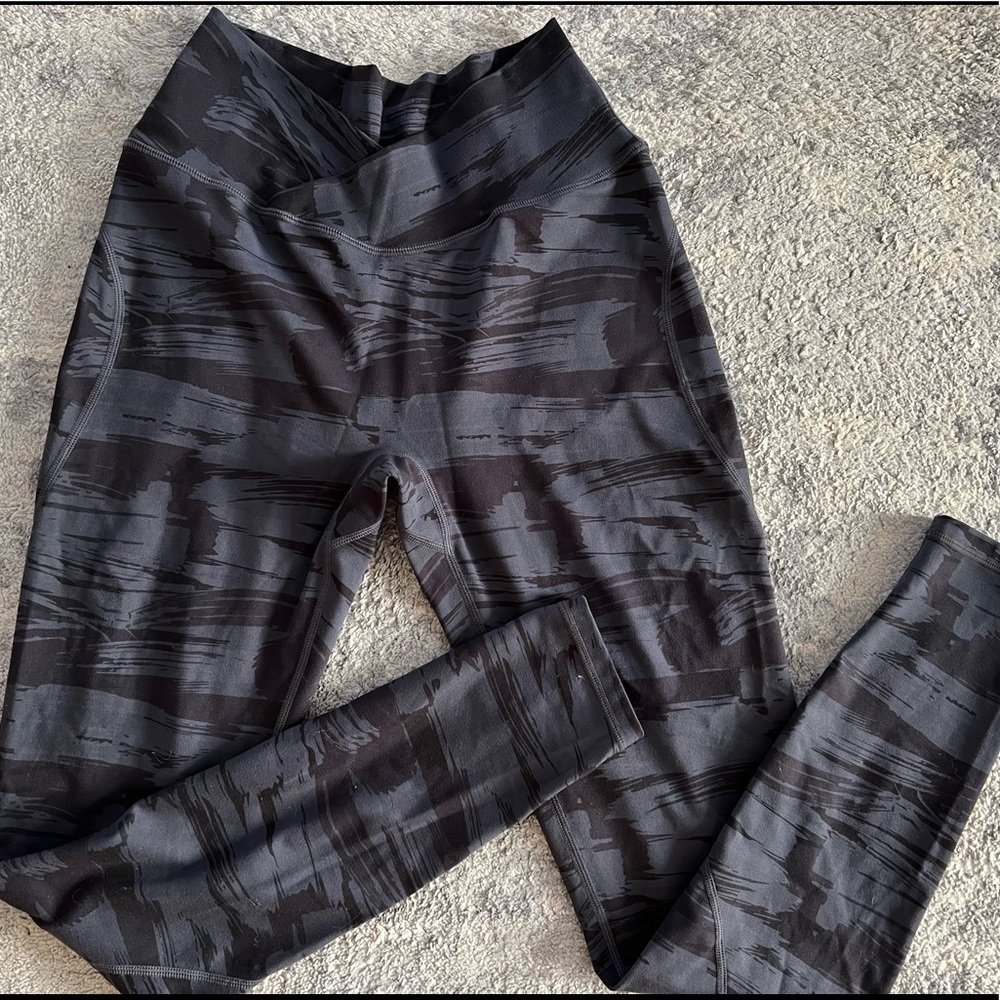 Alphalete leggings